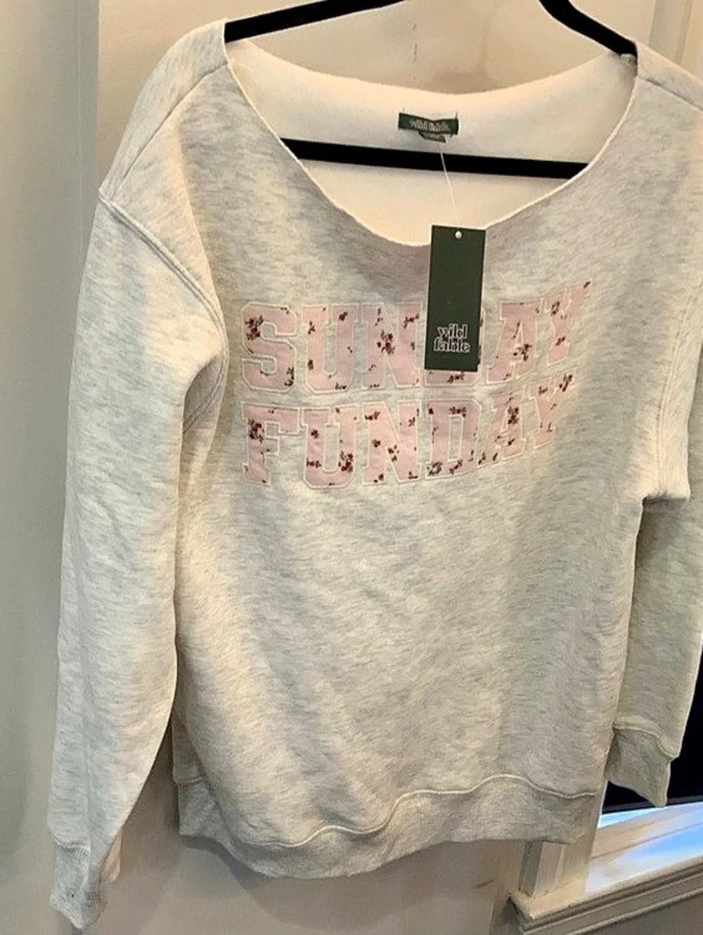 Wild Fable Women's Pullover Sweatshirt - Sunday Funday nwt size small sku 3388